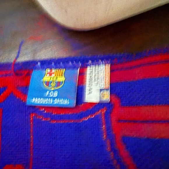 FCB Barcelona Striped Scarf - Picture 4 of 7